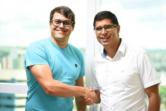 Erick Lessa se reúne com Delegado Israel Rubis em Caruaru