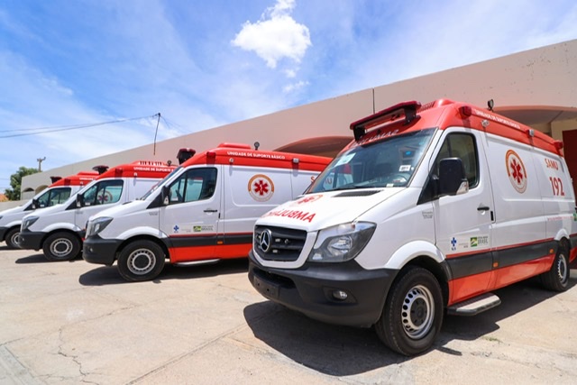 Petrolina recebe mais quatro ambulâncias novas do SAMU