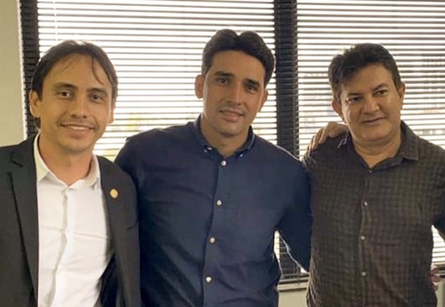 Prefeito de Catende ingressa no Republicanos