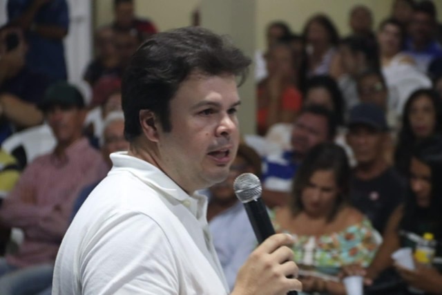 Fernando Filho anuncia R$ 3 milhões para municípios do Agreste