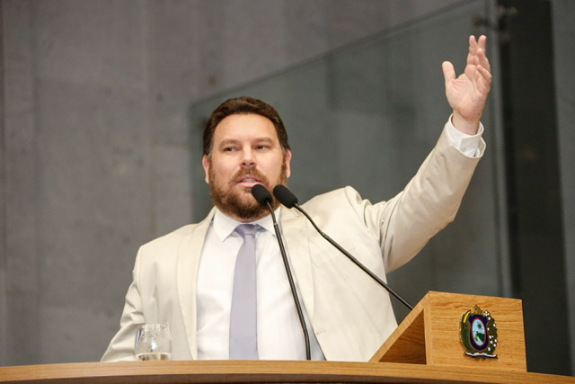 Wanderson pede prorrogação e parcelamento do IPTU e IPVA 2020