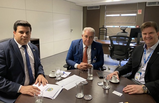 Deputados pedem solução para funcionários do Dataprev em Pernambuco