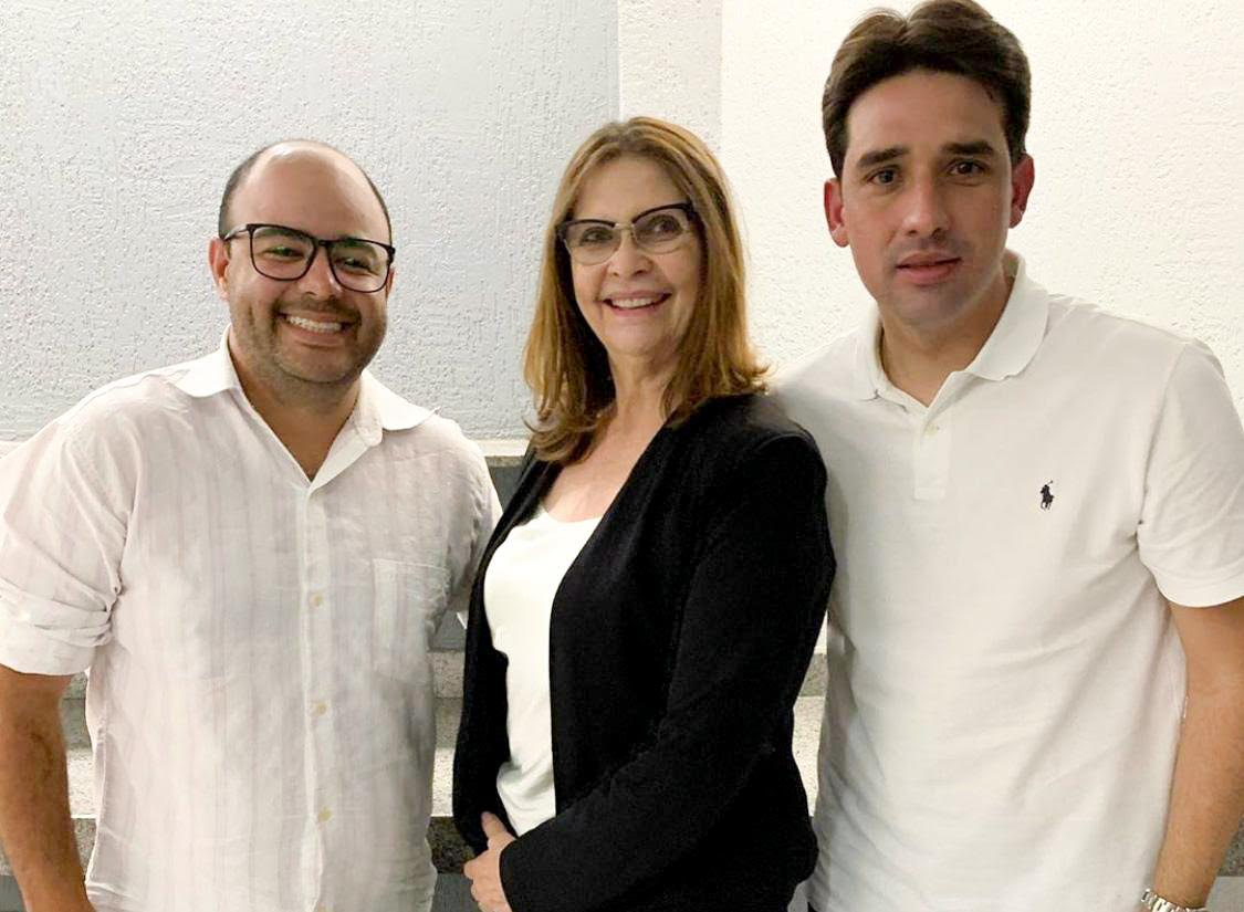 Ex-prefeita de Jupi ingressa no Republicanos