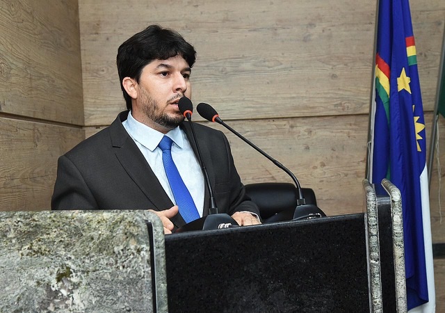 Fagner Fernandes pede desfiliação do Avante