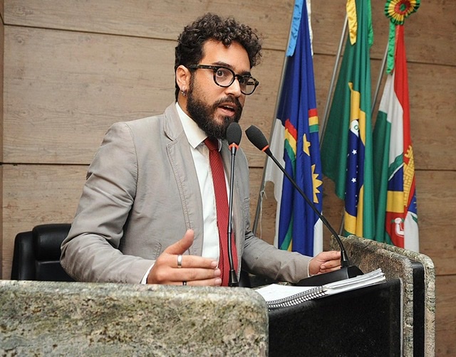 Daniel Finizola parabeniza o Blog Cenário pelo seu primeiro ano