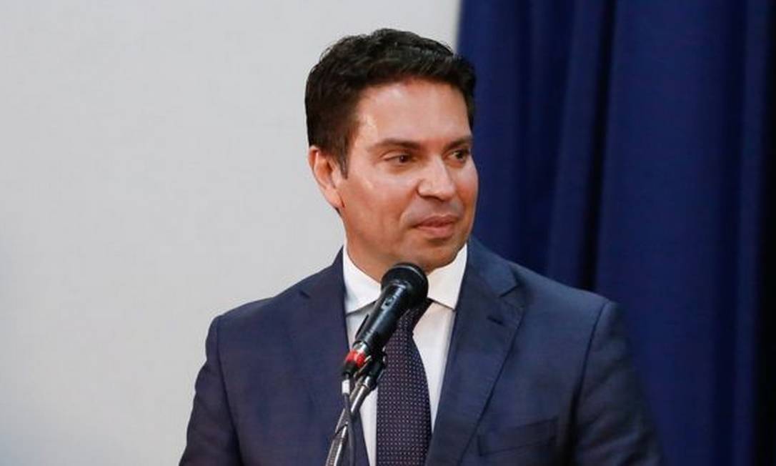 Ministro do STF suspende posse de Ramagem na Polícia Federal