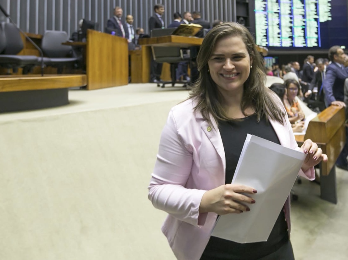 Em artigo, Marília defende Renda Básica Emergencial