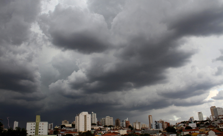 Devido às chuvas, Prefeitura de Caruaru decreta Situação de Emergência