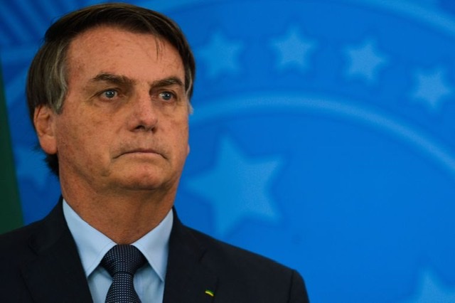 Bolsonaro sanciona auxílio de R$ 600 para trabalhadores informais