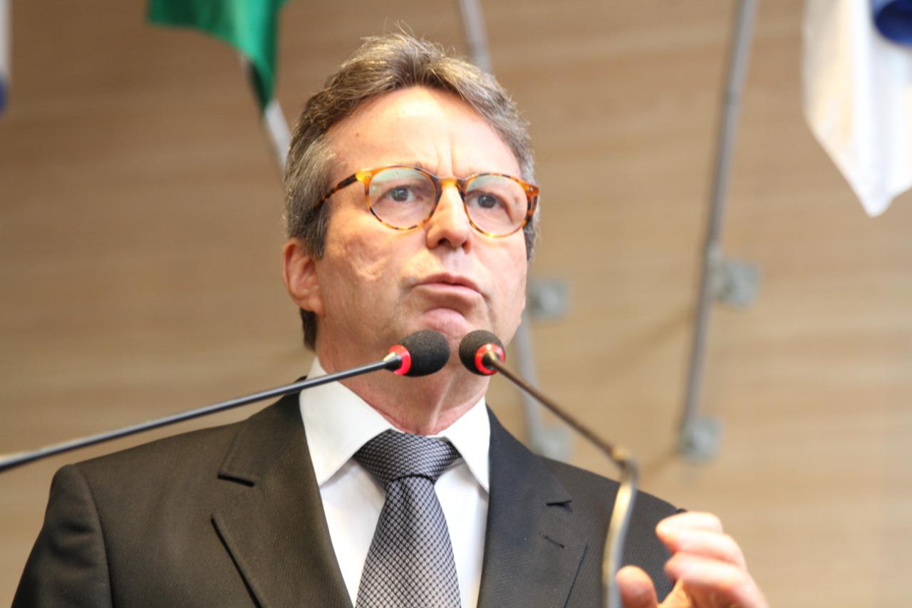 João da Costa quer uso obrigatório de máscaras nos espaços públicos