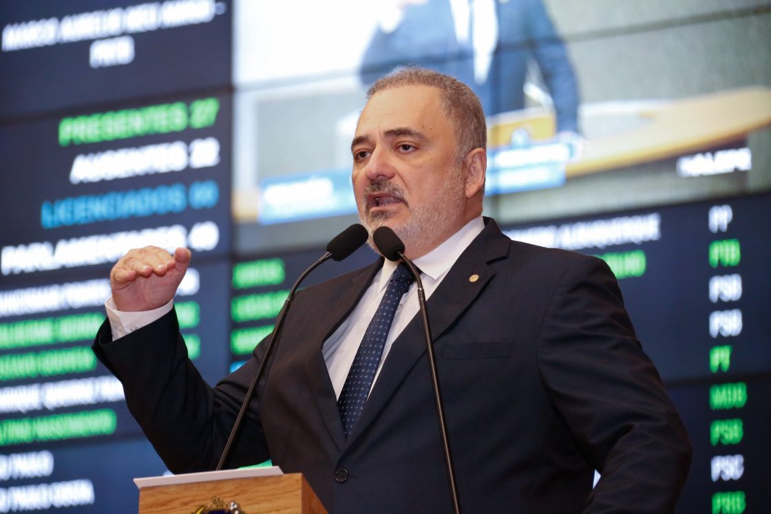 Marco Aurélio pede que sistema de delivery funcione durante lockdown