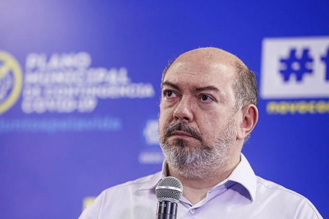 Secretário de Saúde do Recife tem celular apreendido pela PF