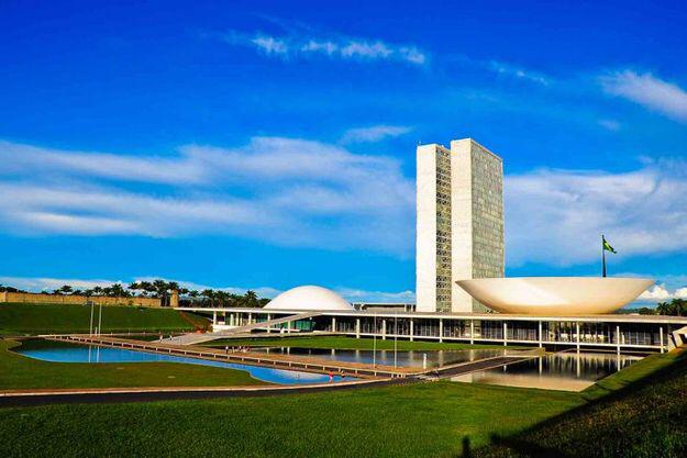 Congresso Nacional decreta três dias de luto por mortes de coronavírus