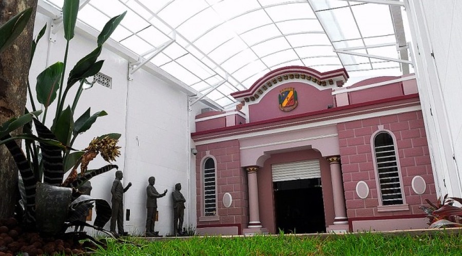 TV Câmara estreia programação local nesta segunda (18)