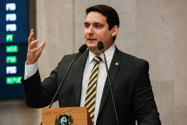 Romero Albuquerque reforça pedido de adiamento do ENEM