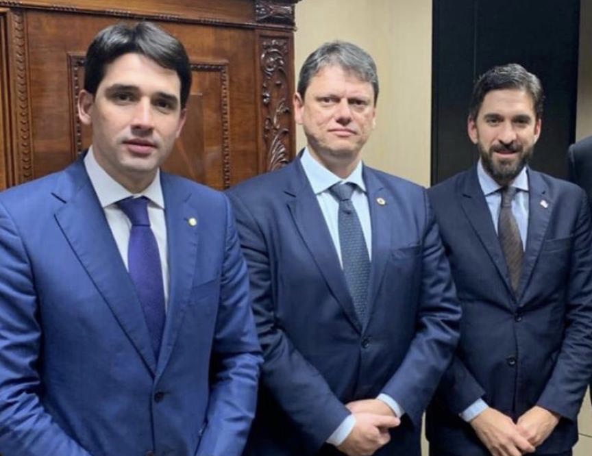 “Duplicação da BR-423 vai ser fundamental para o desenvolvimento do Agreste Meridional”, diz Silvio