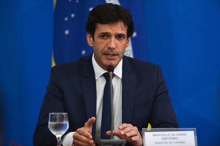 Ministro do Turismo anuncia investimento de R$ 34 milhões em Petrolina