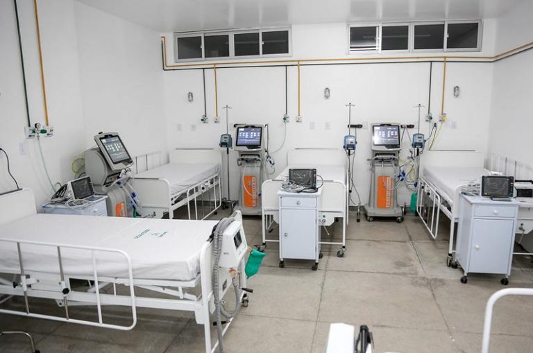 Raquel Lyra anuncia 10 leitos de UTI no Hospital Manoel Afonso