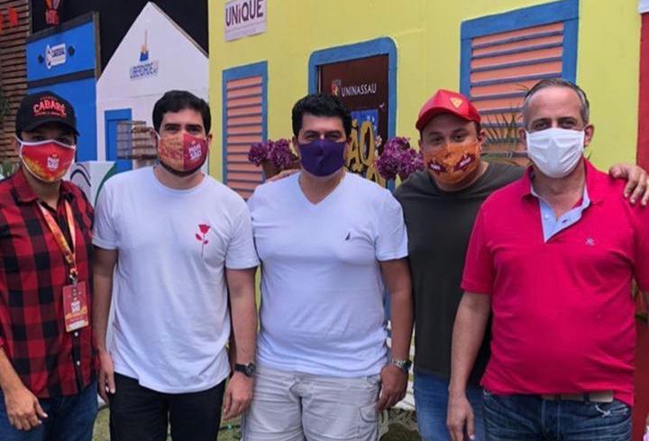 Pandemia une grupos políticos adversários em Caruaru