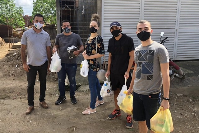 Juventude do PTB realiza ação de combate à Covid-19 em Caruaru