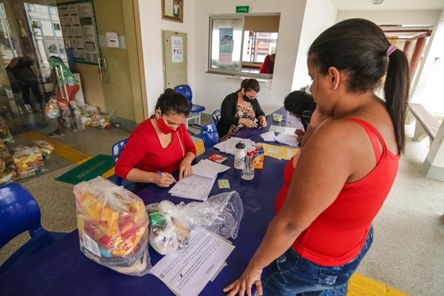 Após ação do MPPE, Prefeitura de Caruaru garante a distribuição de um kit alimentar por aluno