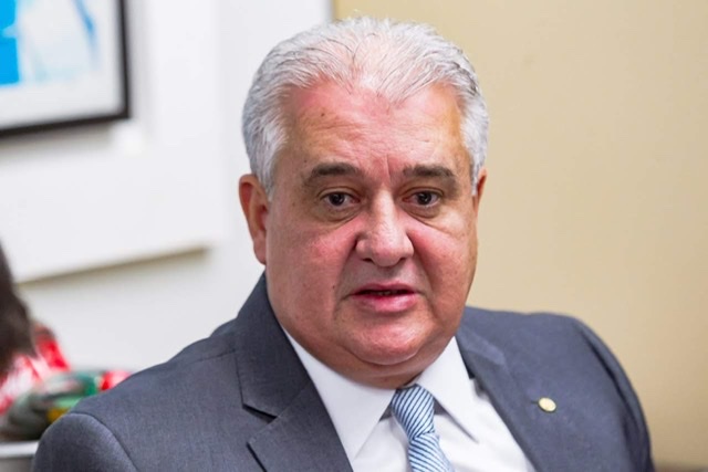 Coutinho acompanha aprovação de projeto de socorro ao esporte