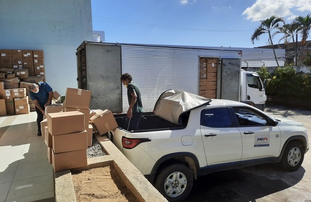 Amupe distribui 1,7 milhão de EPIs para os municípios pernambucanos
