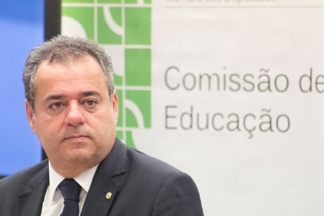 Danilo espera que novo ministro promova educação pública de qualidade
