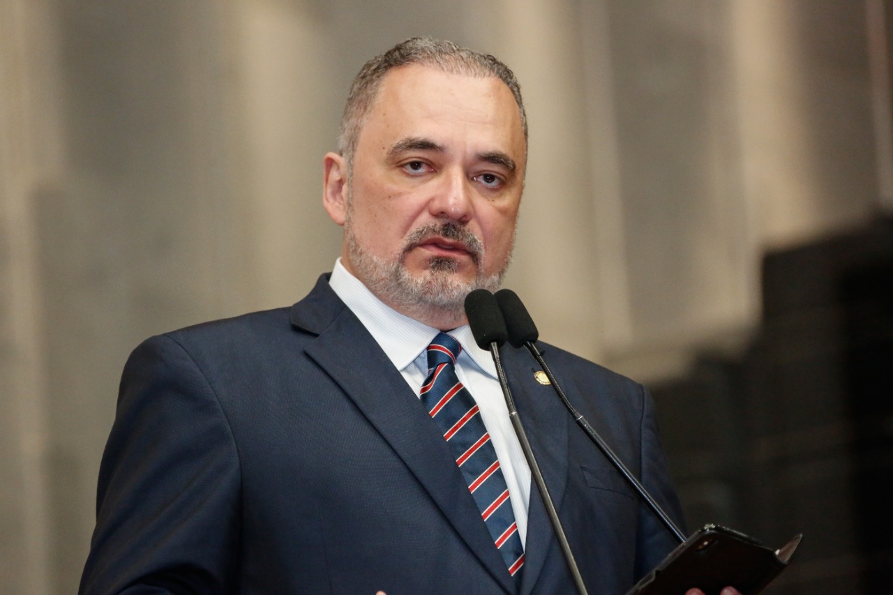 Marco Aurélio pede afastamento do secretário de Saúde do Recife