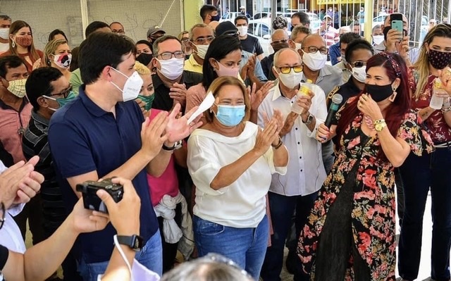 Reinauguração em Camaragibe é marcada por aglomeração