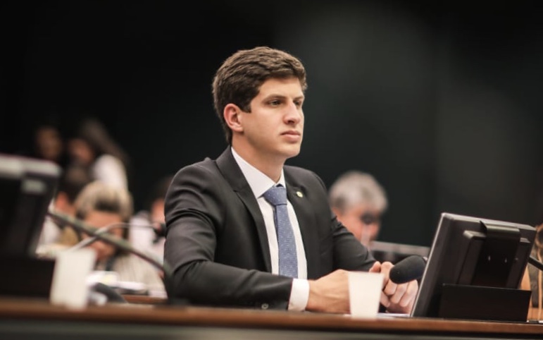 Frentes da Educação e da Renda Básica se unem contra proposta do governo