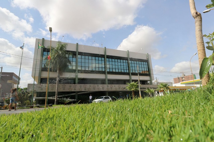 Prefeitura de Petrolina anuncia retomada das atividades econômicas