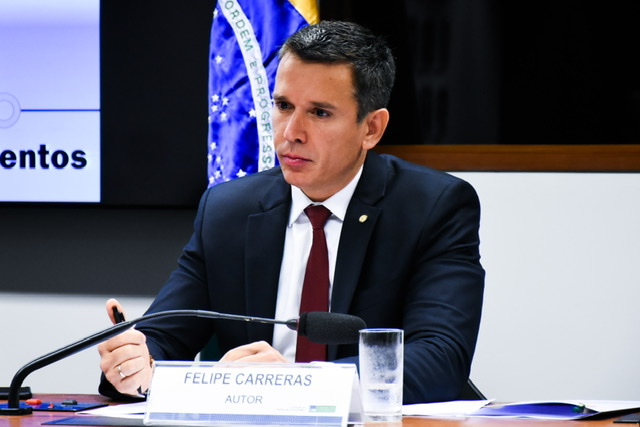 Projeto prolonga seguro desemprego em casos de calamidade pública