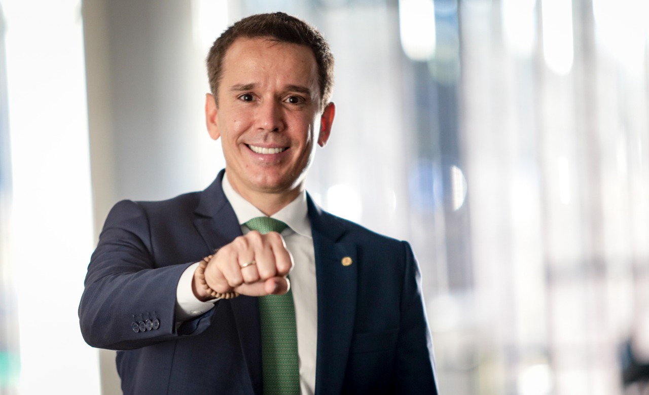 Carreras comemora aprovação de projeto emergencial para o esporte