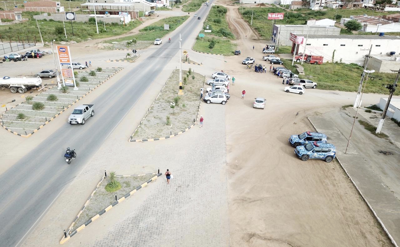 Operação combate comércio às margens da BR-104 em Toritama