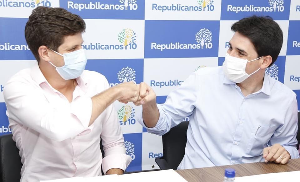 Republicanos oficializa apoio a João Campos para prefeito do Recife