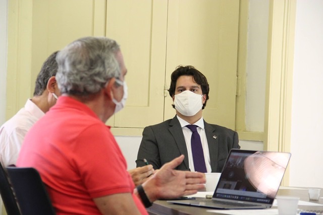 Lucas Ramos preside reunião do Conselho Superior da Facepe