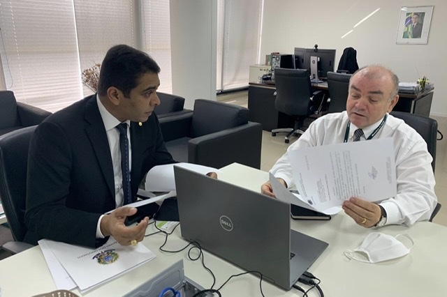 LACEN de Pernambuco recebe 117 mil testes para Covid-19