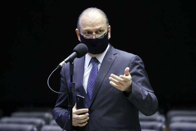 Ricardo Barros é o novo líder do governo Bolsonaro na Câmara