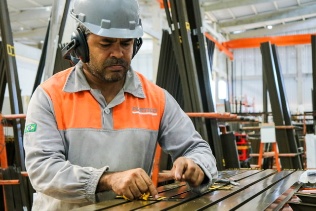 Pernambuco apresenta melhor cenário econômico do Nordeste