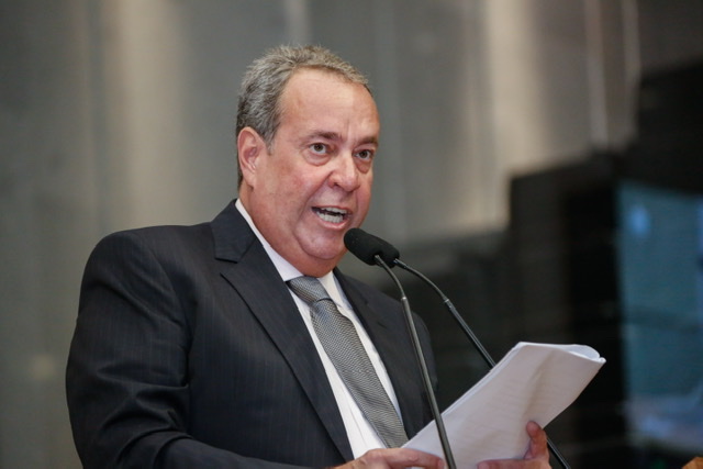 Álvaro Porto solicita melhorias em trecho da PE-123