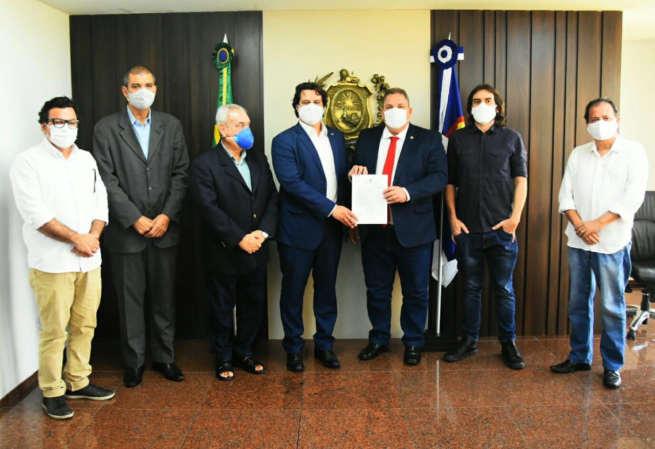 Eriberto e Lucas Ramos discutem parcerias entre TVs públicas