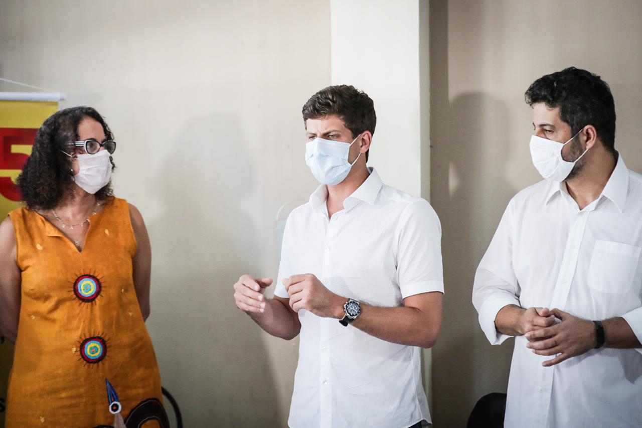 PCdoB oficializa apoio a João Campos no Recife