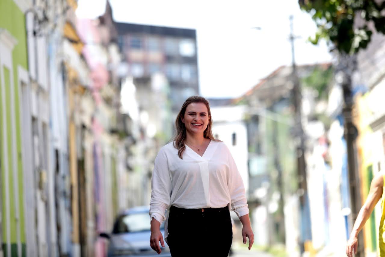 Nova pesquisa consolida liderança de Marília no Recife