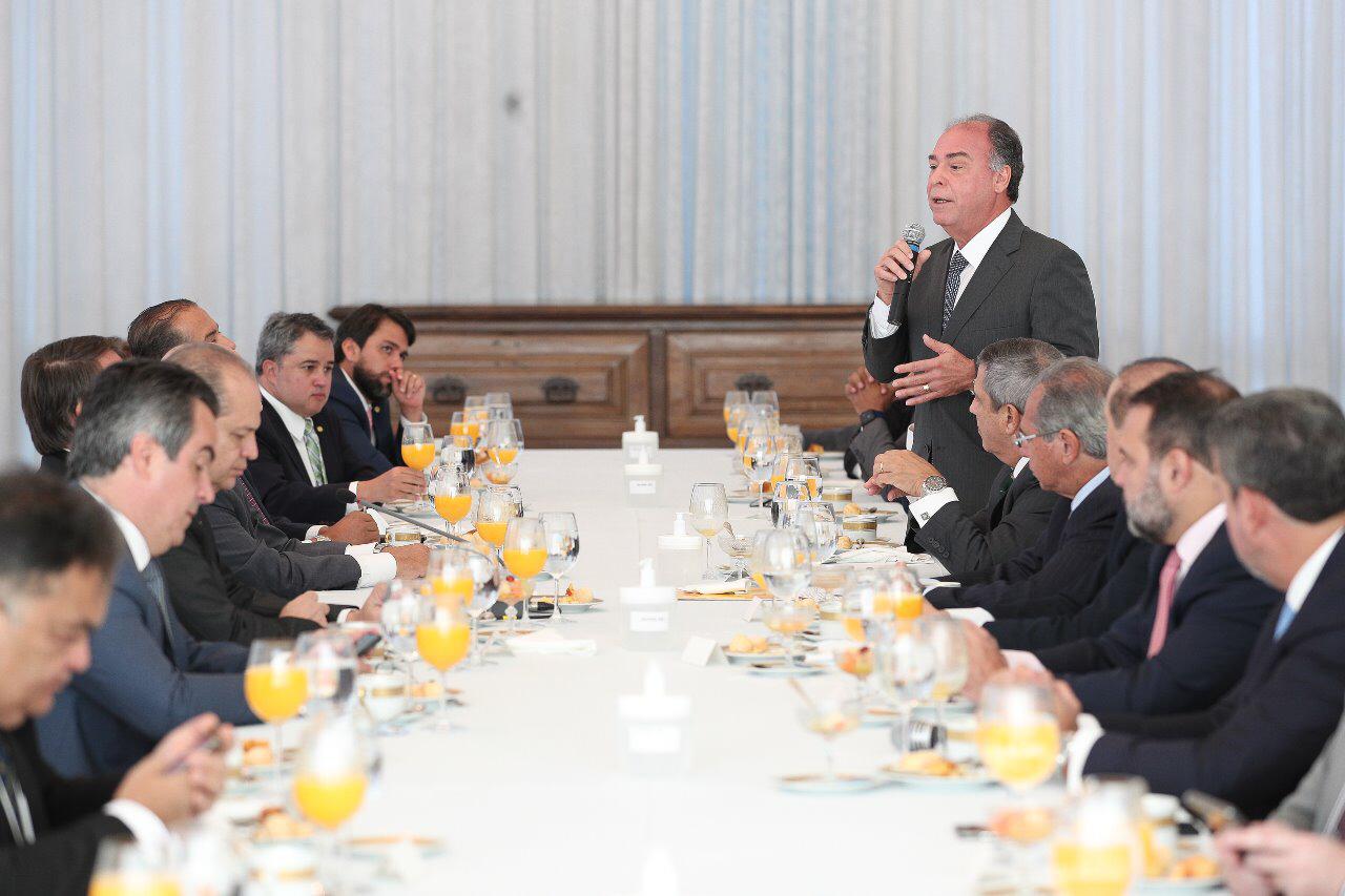 FBC anuncia prorrogação do auxílio e destaca agenda de reformas