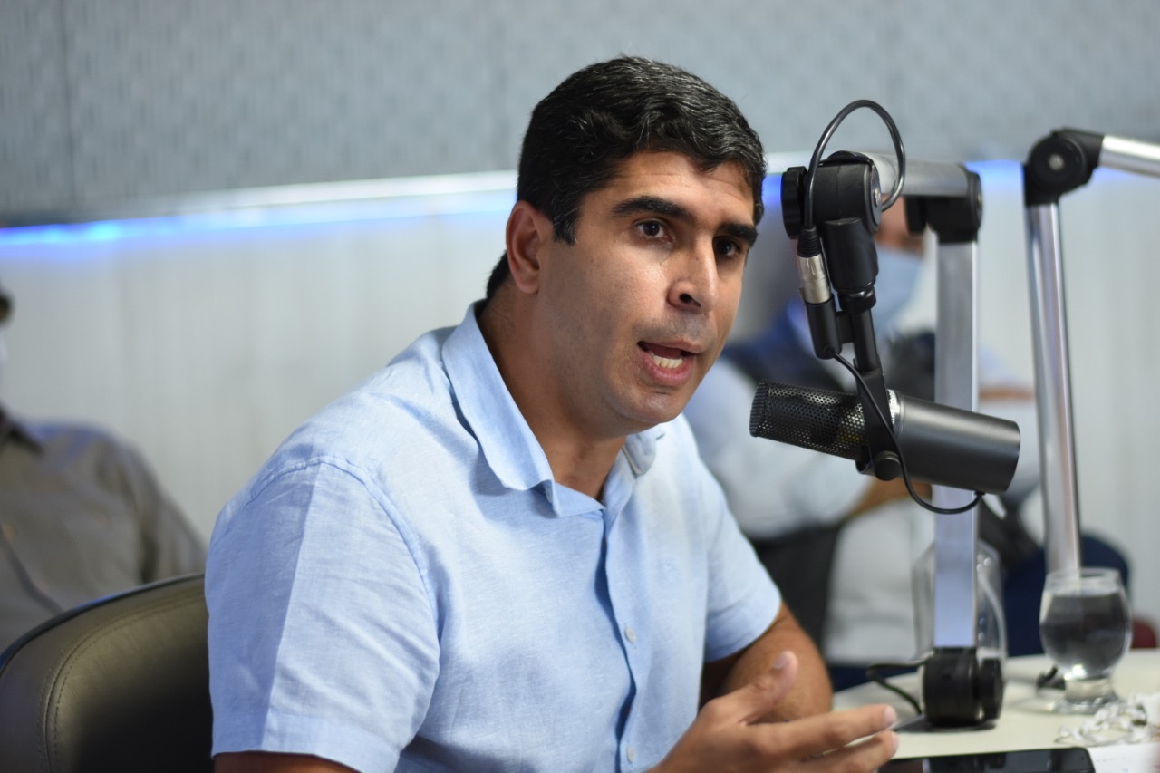 Lessa defende municipalização do Hospital da Mulher em Caruaru