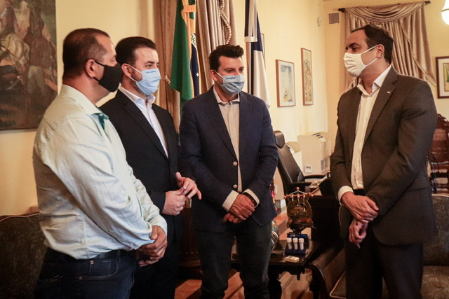 Paulo Câmara anuncia instalação de fábrica na Mata Sul