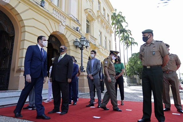 Paulo comanda cerimônia em comemoração ao Dia da Independência