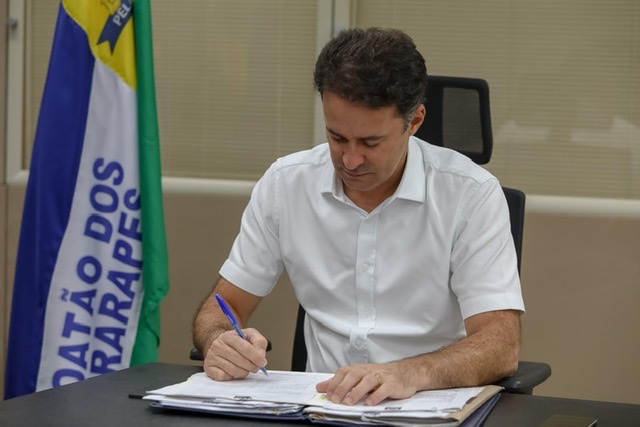 Prefeitura de Jaboatão anuncia LED em 100% da iluminação pública