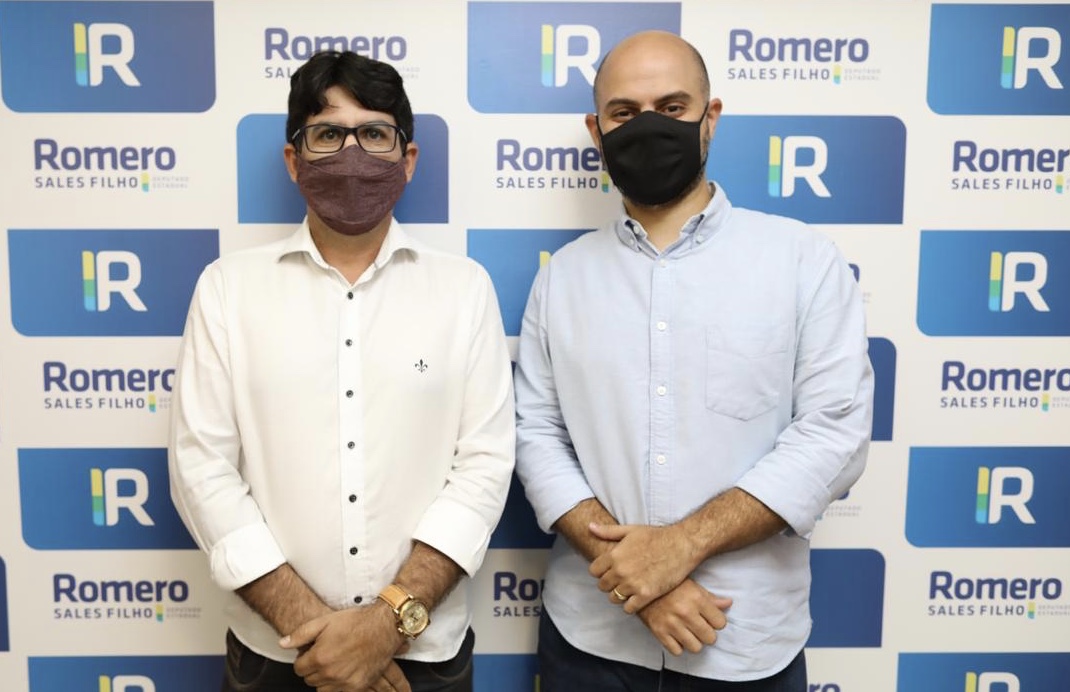 Em Riacho das Almas, Romero Sales garante apoio a Alberes Gomes